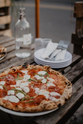 Pepperonis, szalámis pizza- Gluténmentes recept