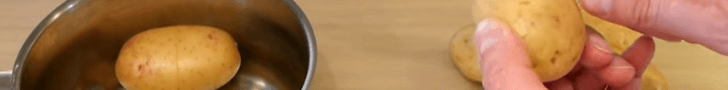 Zseniálisan gyors krumplipucolás - Egy mozdulat és kész is